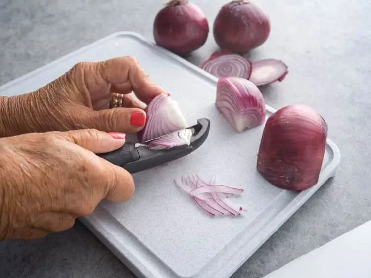 Descascador de Vegetais para Cebolas
