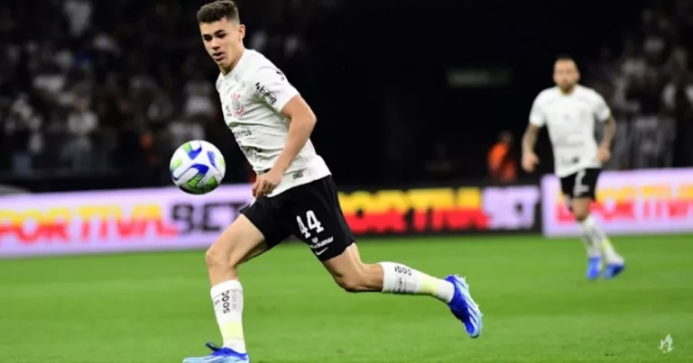 Moscardo na Europa? Joia do Corinthians quer definir futuro com estafe após fim do Brasileirão