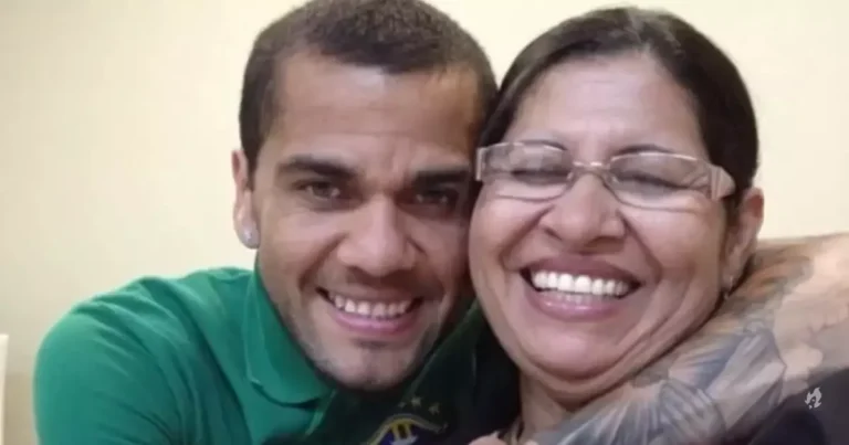Mulher que acusa Daniel Alves vai denunciar mãe do jogador à Justiça