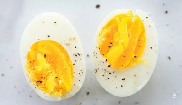 Ovo faz bem para a saúde? Entenda os mitos e como incluir na dieta