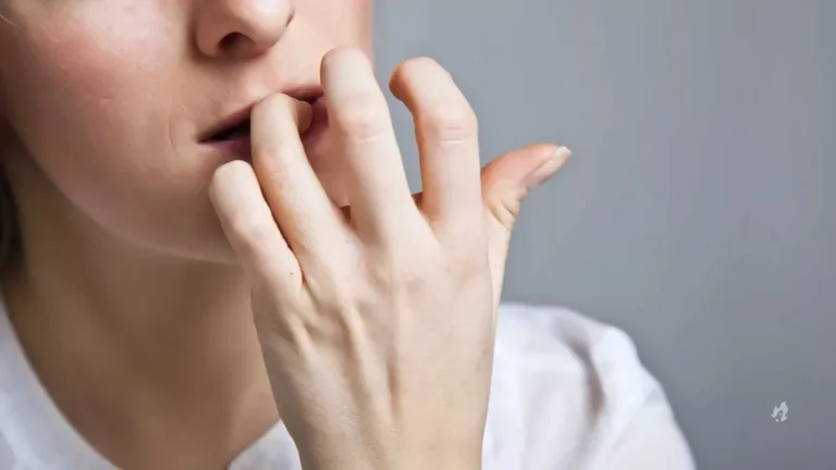 Roer as Unhas: Pode ser muito mais prejudicial do que parece