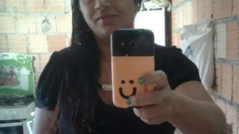 Morta em deslizamento de terra em Manaus era conhecida como ‘mãe da comunidade’ e preparava lanche no momento do acidente