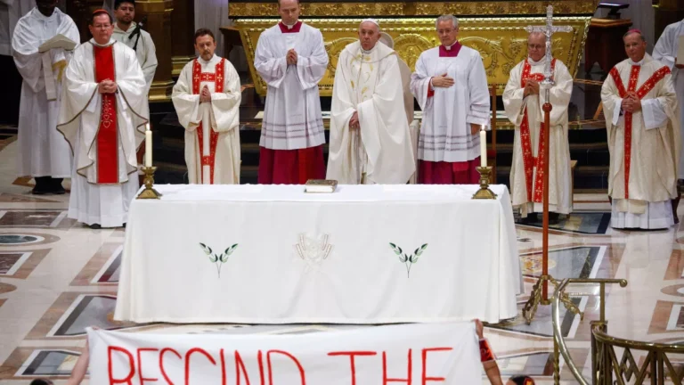 O Impacto do Papa Francisco na Geopolítica Moderna: Uma Análise Profunda