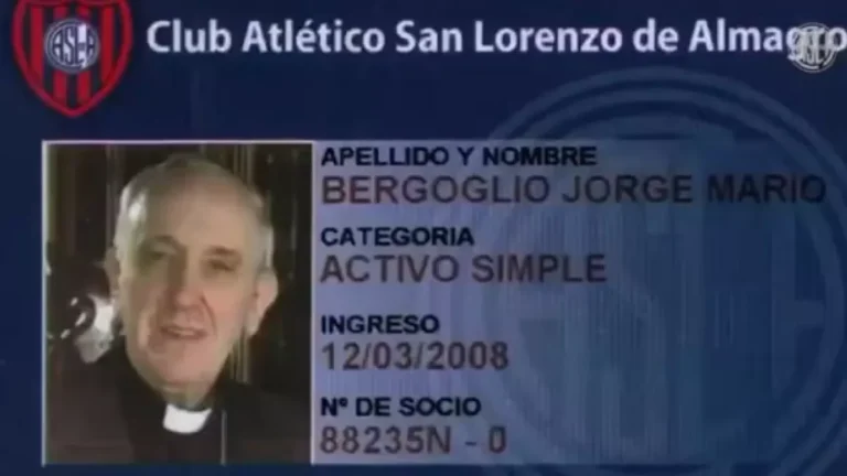 A Incrível Conexão entre o Papa Francisco e o Futebol: Uma História de Amor e Coincidências
