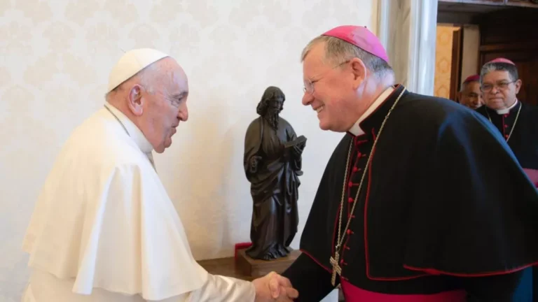 A Última Mensagem de Francisco: Reflexões e Legado do Papa