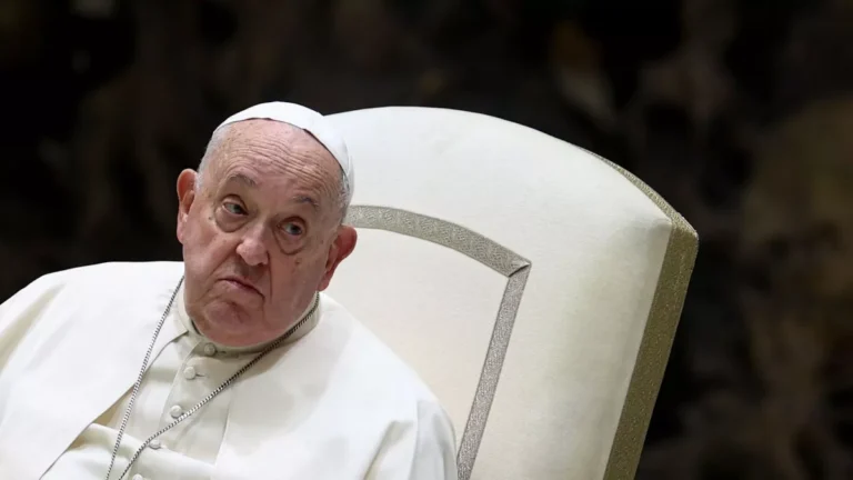 Aborto e barriga de aluguel: a postura de Francisco ao longo do pontificado