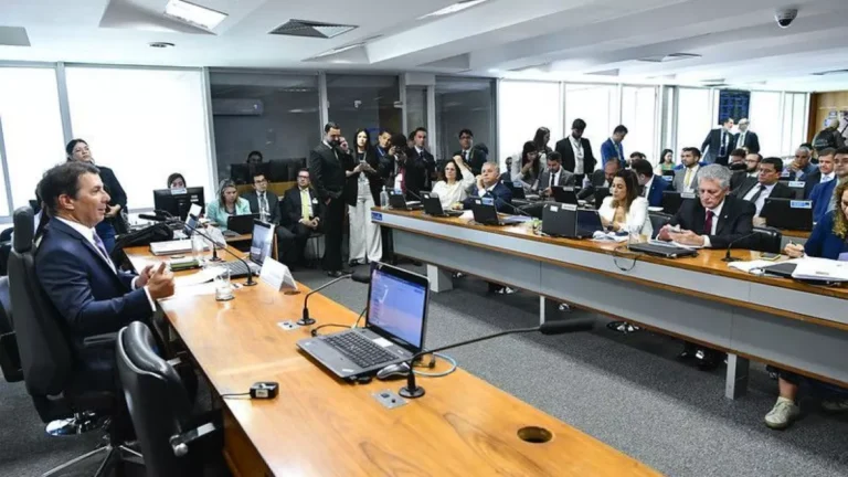 Governistas admitem CPMI do INSS e articulam por relatoria