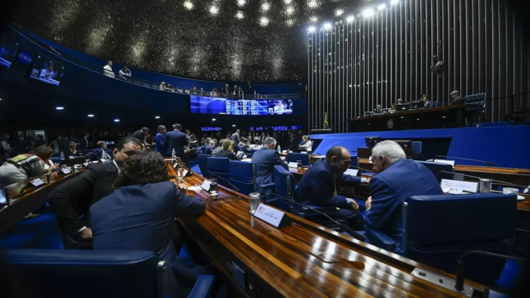 PT no Senado decide não assinar CPMI do INSS até nova ordem do governo
