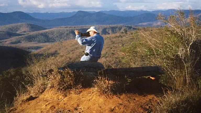 Onde assistir “O Sal da Terra”, documentário sobre Sebastião Salgado