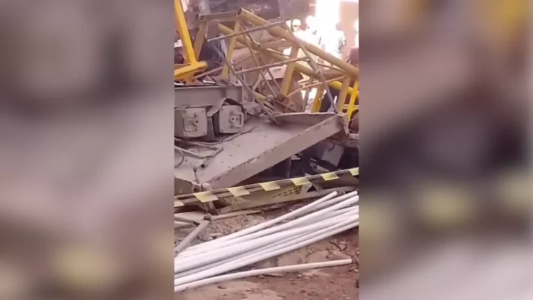 Queda de elevador de carga deixa três mortos em SP