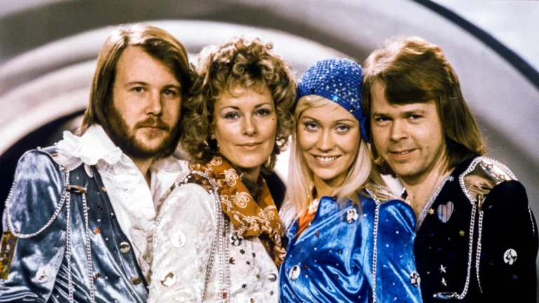 Após 50 anos da estreia, música do ABBA alcança 1 bilhão no Youtube
