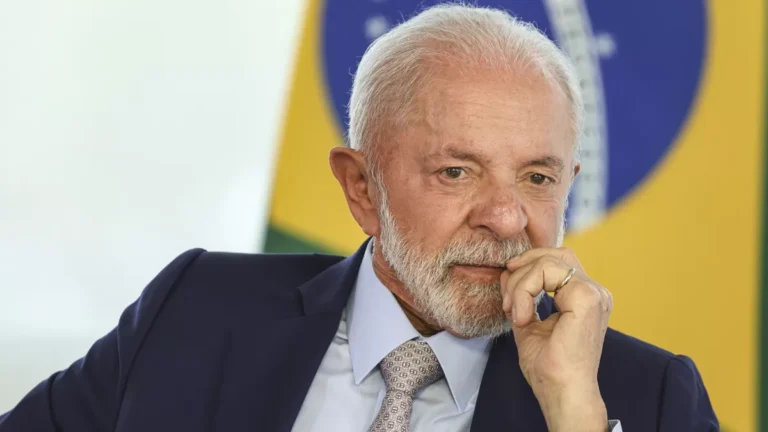 Análise: Popularidade definirá candidatura de Lula