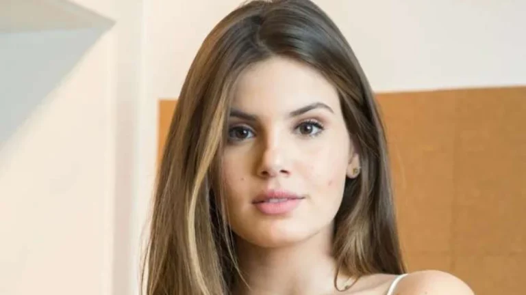 A declaração de Camila Queiroz sobre sua carreira na TV