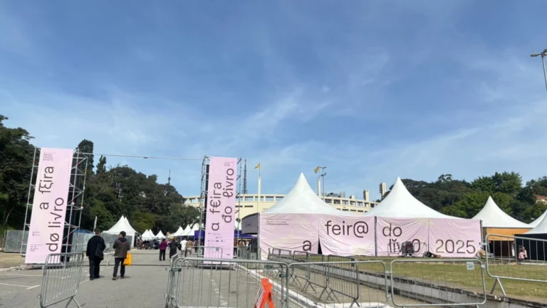 A Feira do Livro: veja livros mais vendidos no 1º fim de semana do evento