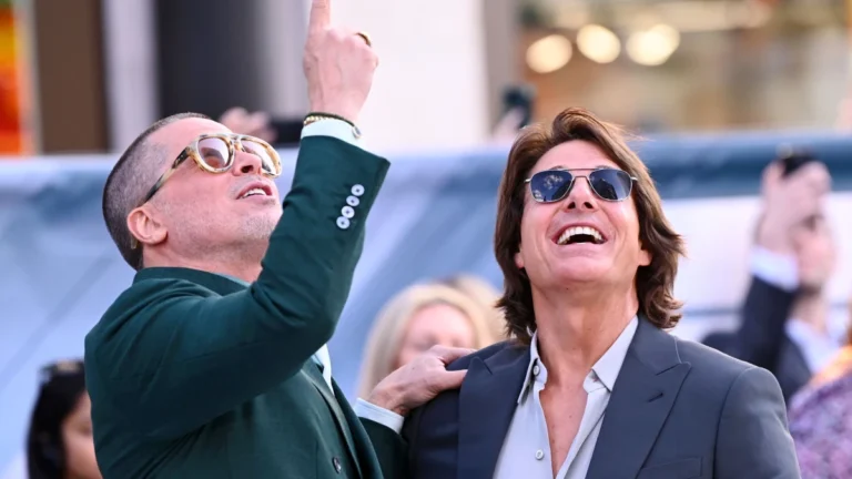 Brad Pitt e Tom Cruise se reúnem em tapete vermelho de “F1”