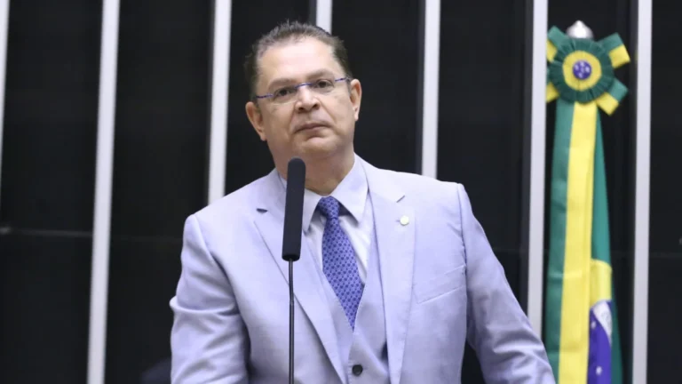 Deputado do PL será relator do projeto que susta alta do IOF, diz Sóstenes