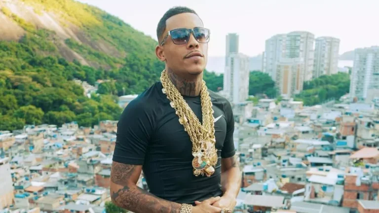 MC Poze do Rodo é solto após prisão por apologia ao crime e ligação com CV