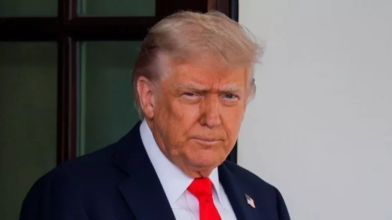 Trump sinaliza progresso nas negociações com Harvard
