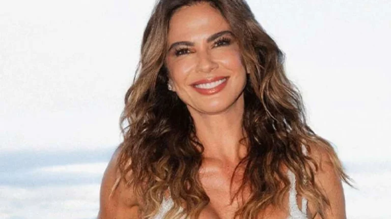 Hospital! Luciana Gimenez vai para à emergência no exterior
