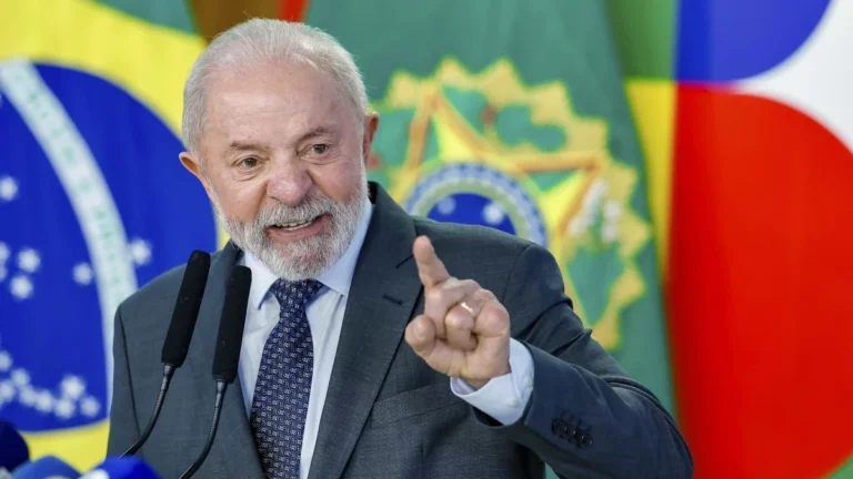 Lula diz que não governa se não for ao STF: “Cada macaco no seu galho”