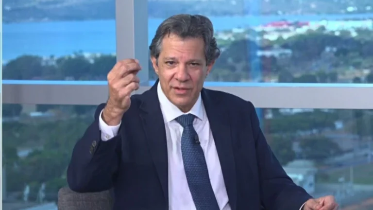 Haddad diz que discurso da oposição atrapalha o Brasil: “vira-latismo”