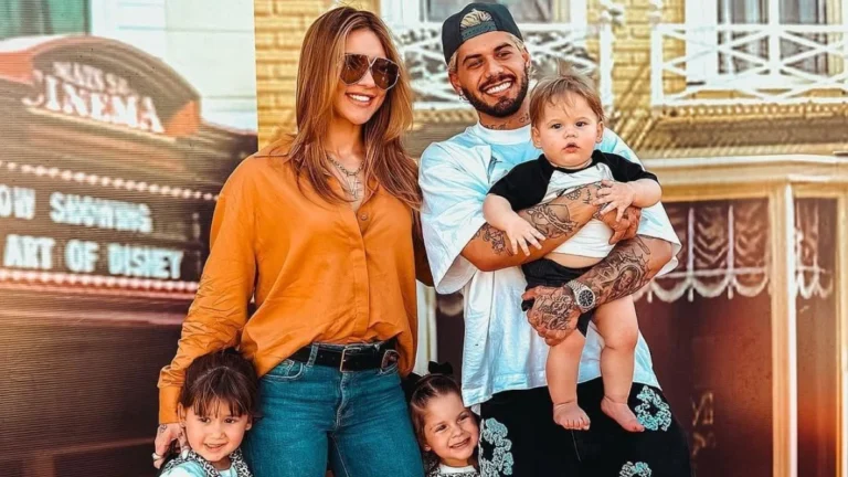 Zé Felipe posta foto com Virginia e música chama atenção: “Não vai embora”