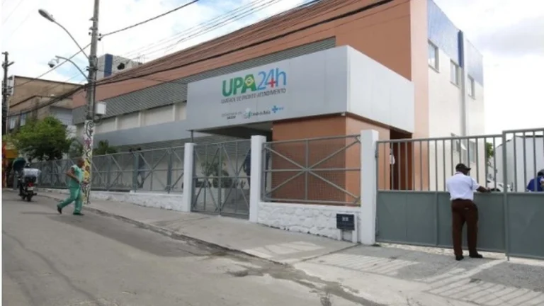 Bebê de 1 ano morre em UPA de Salvador; polícia investiga