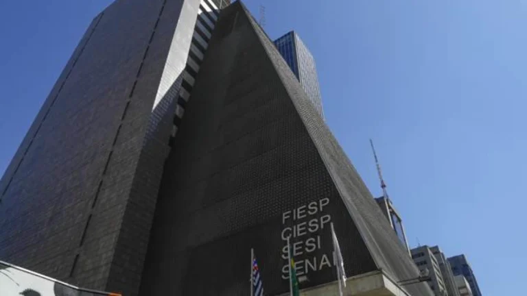 Fiesp manifesta apoio a plano de Lula contra tarifaço