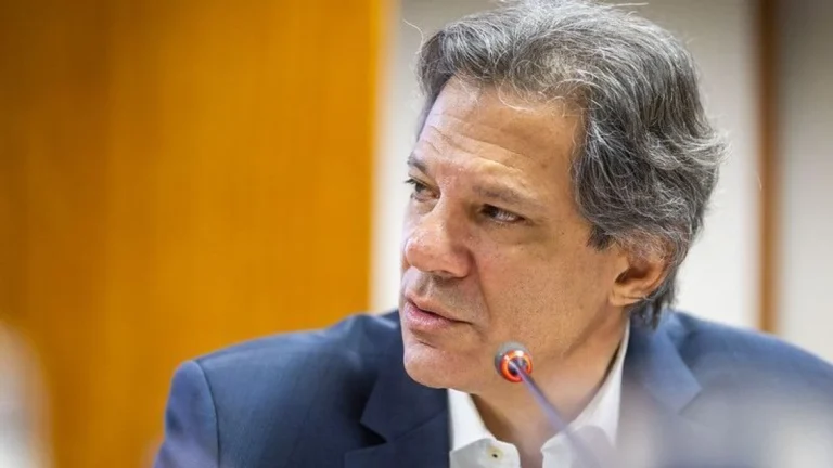 Plano de contingência será entregue ao Planalto ainda hoje, diz Haddad