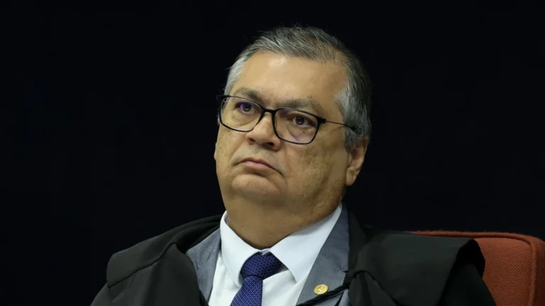 Entenda decisão de Dino sobre aplicação de leis estrangeiras no Brasil