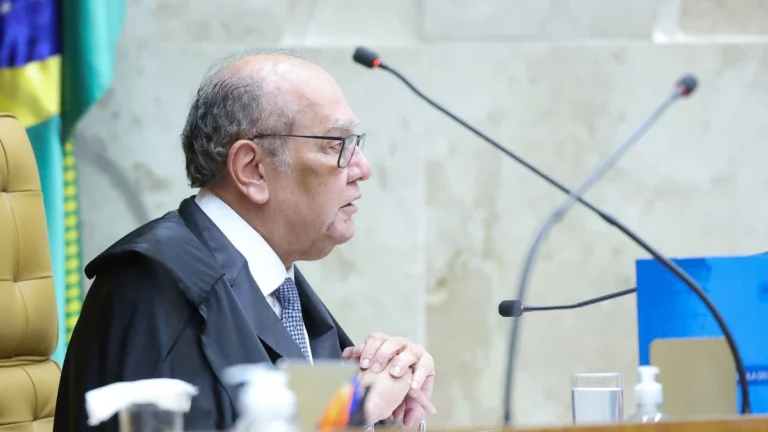 Gilmar pede vista e suspende julgamento sobre orçamento de emenda estadual