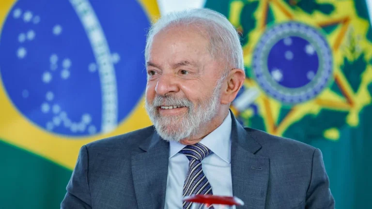 Análise: Pacote do tarifaço amplia risco fiscal