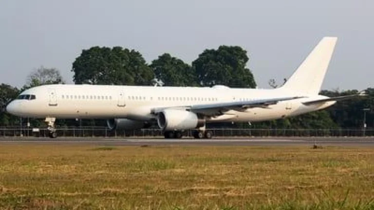 PF diz que avião da Força Aérea dos EUA conduziu diplomatas até consulado