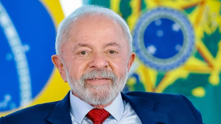 Em reunião com Republicanos, Lula fala de Tarcísio e composição para 2026