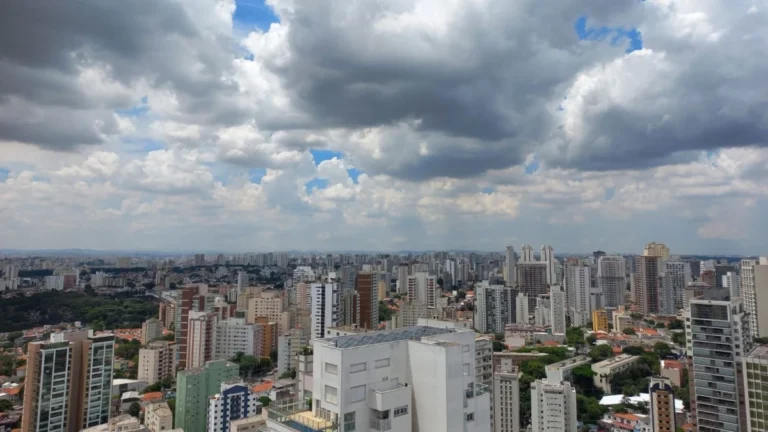 Primeira semana de agosto deve ter frente fria e queda nas temperaturas