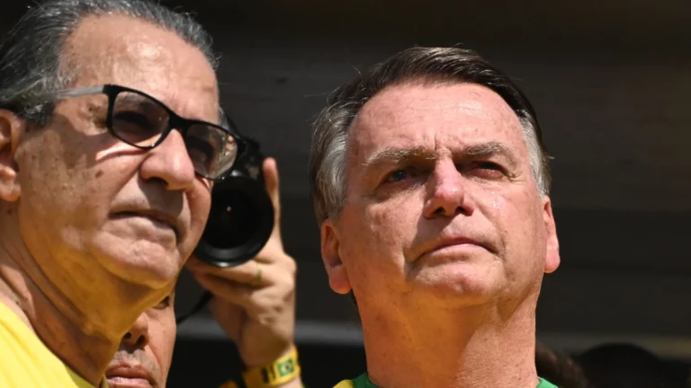 Malafaia chama Eduardo de “babaca” em mensagem a Bolsonaro, revela PF