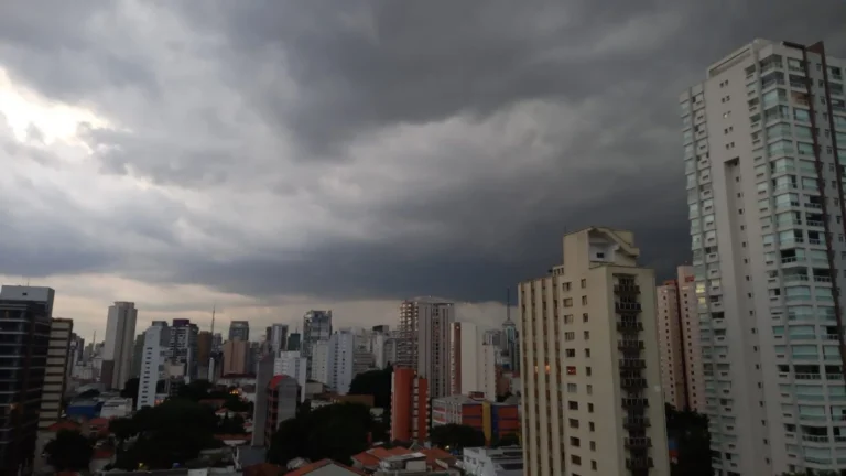 Agosto deve ter frentes frias e tempo seco em SP; veja a previsão