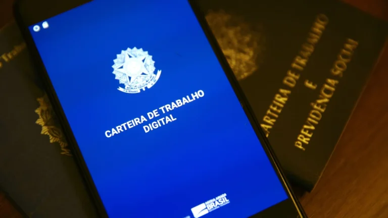 Tarifaço pode cortar 146 mil empregos no Brasil em 2 anos, diz Fiemg