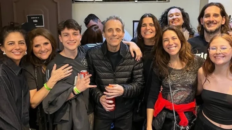 Filho de Tony Bellotto mostra a família no 1º show do músico após cirurgia
