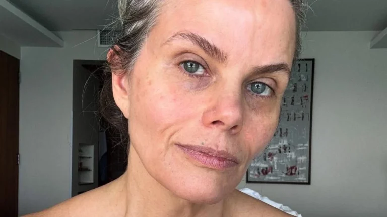 Maria Cândida reflete sobre amadurecimento: “Vida real tem marcas e rugas”