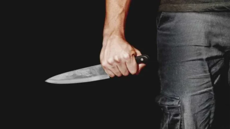 TERROR! Homem de 32 anos invade igreja e tenta matar a ex a facadas