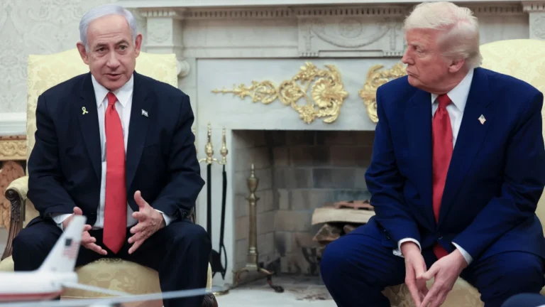 Trump e Netanyahu se reúnem nesta segunda (29) na Casa Branca