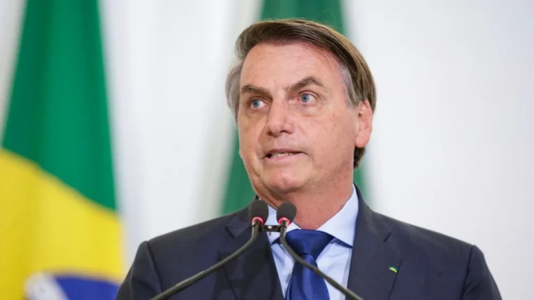 PGR ainda pode denunciar Jair Bolsonaro por coação