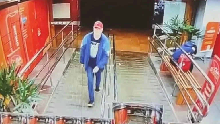 Corpo em mala: homem usava IA para atrair mulheres nas redes, diz polícia