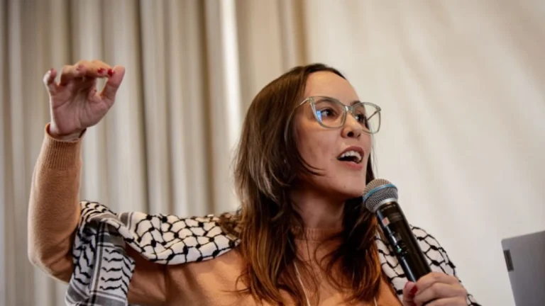 EUA cancelam visto da presidente nacional do PSOL, diz partido