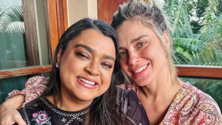 Carolina Dieckmmann chora ao encontrar quadro de Preta Gil