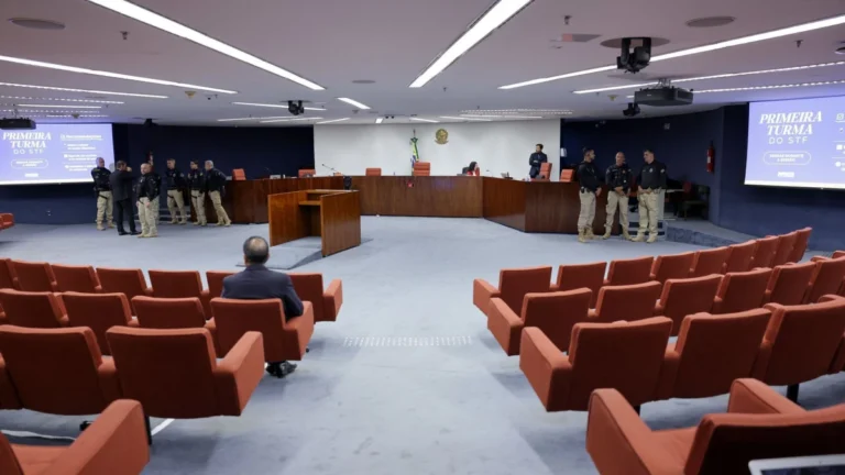 STF condena Bolsonaro e aliados por tentativa de golpe de Estado
