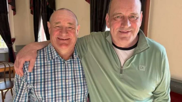 Irmãos separados ainda bebês se reencontram após 50 anos na Inglaterra