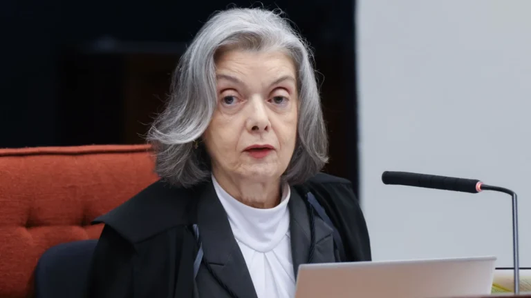 Com voto de Cármen Lúcia, STF tem maioria para condenar réus do núcleo 4