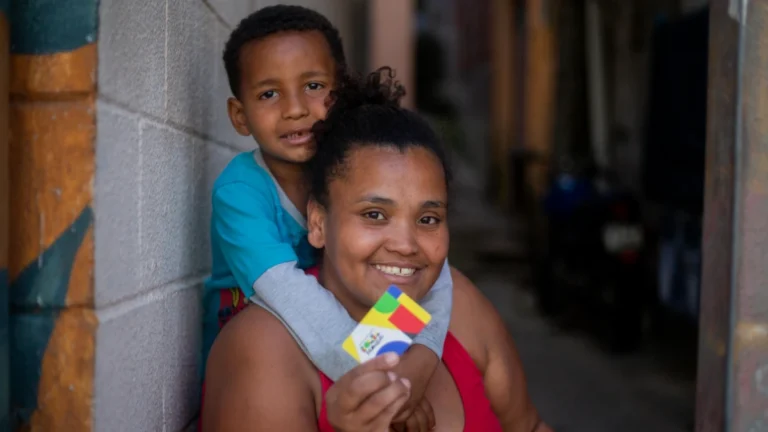 Bolsa Família mantém apoio a quem conquista emprego formal